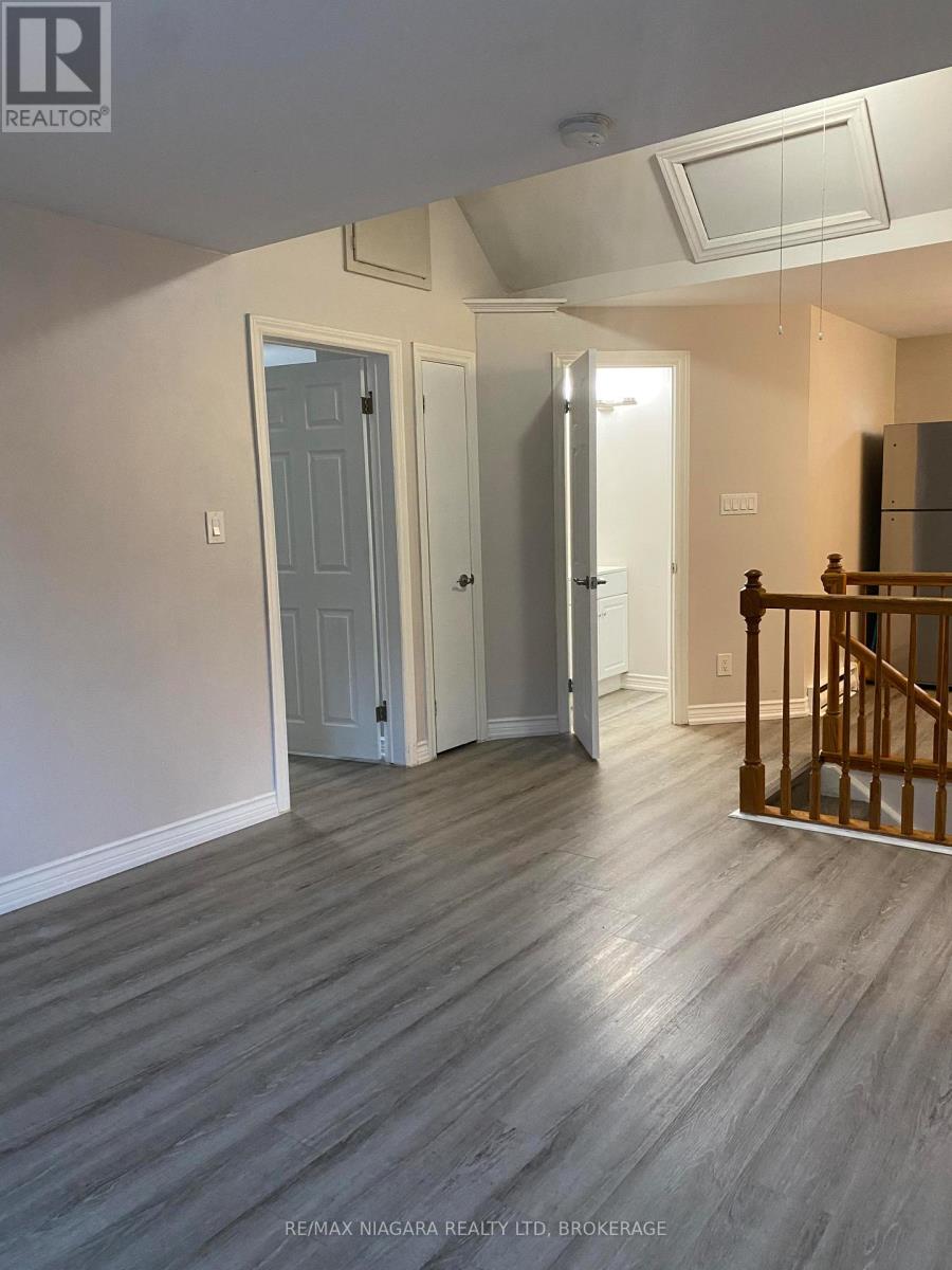 42 Vine Street Property Photo 15