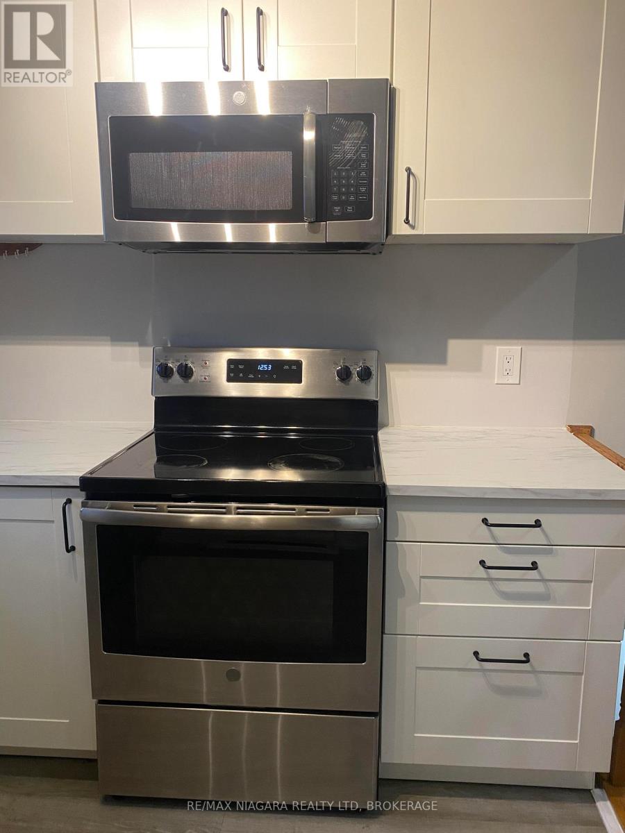42 Vine Street Property Photo 16