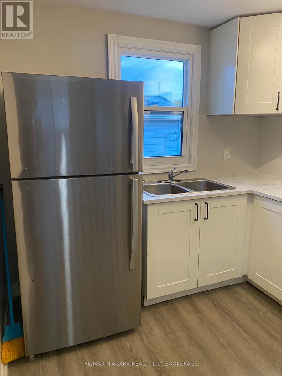 42 Vine Street Property Photo 21