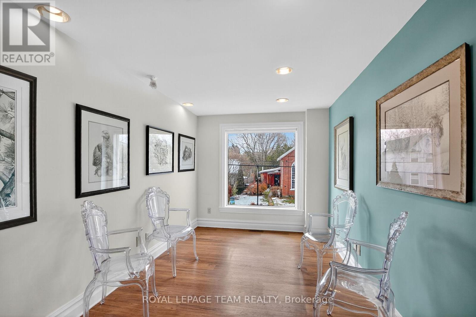 629 St Lawrence Street Property Photo 7