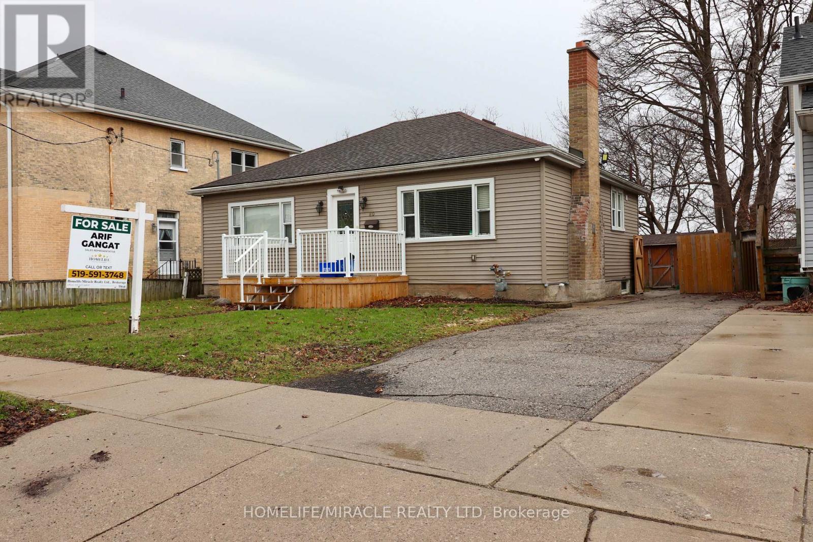 80 Roseview Avenue Property Photo 3