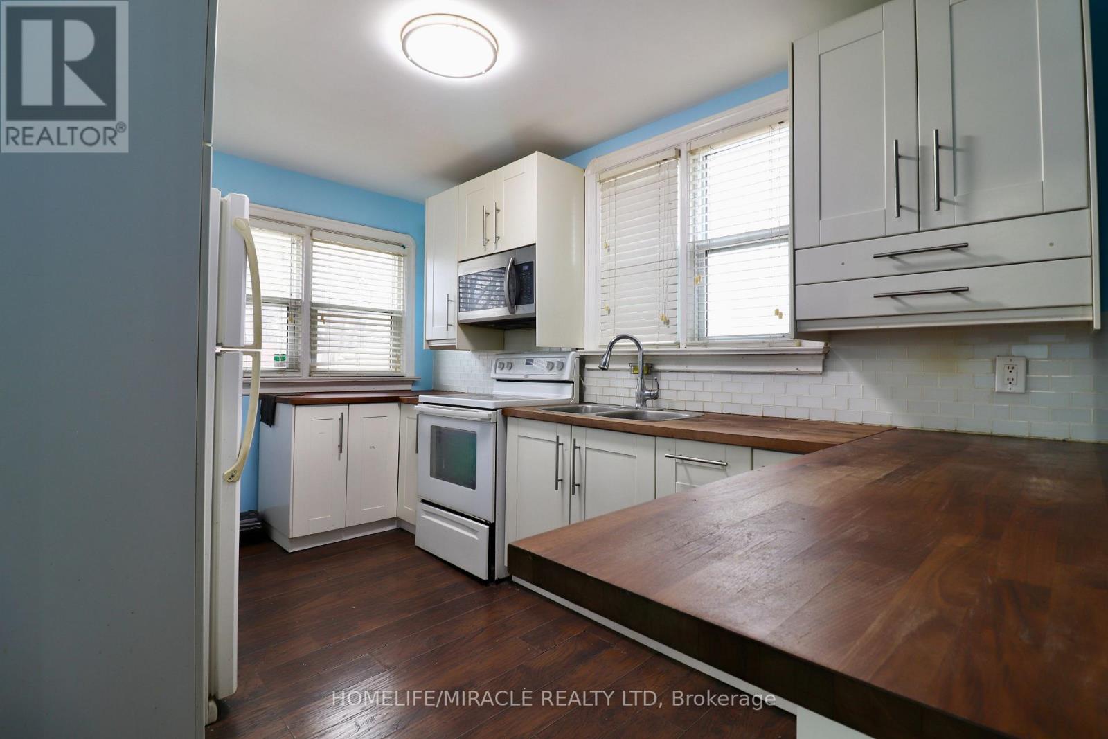 80 Roseview Avenue Property Photo 8
