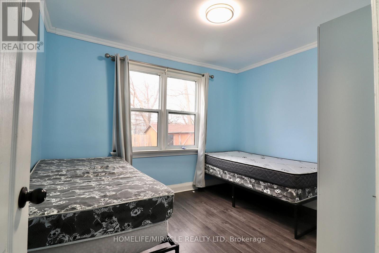 80 Roseview Avenue Property Photo 13