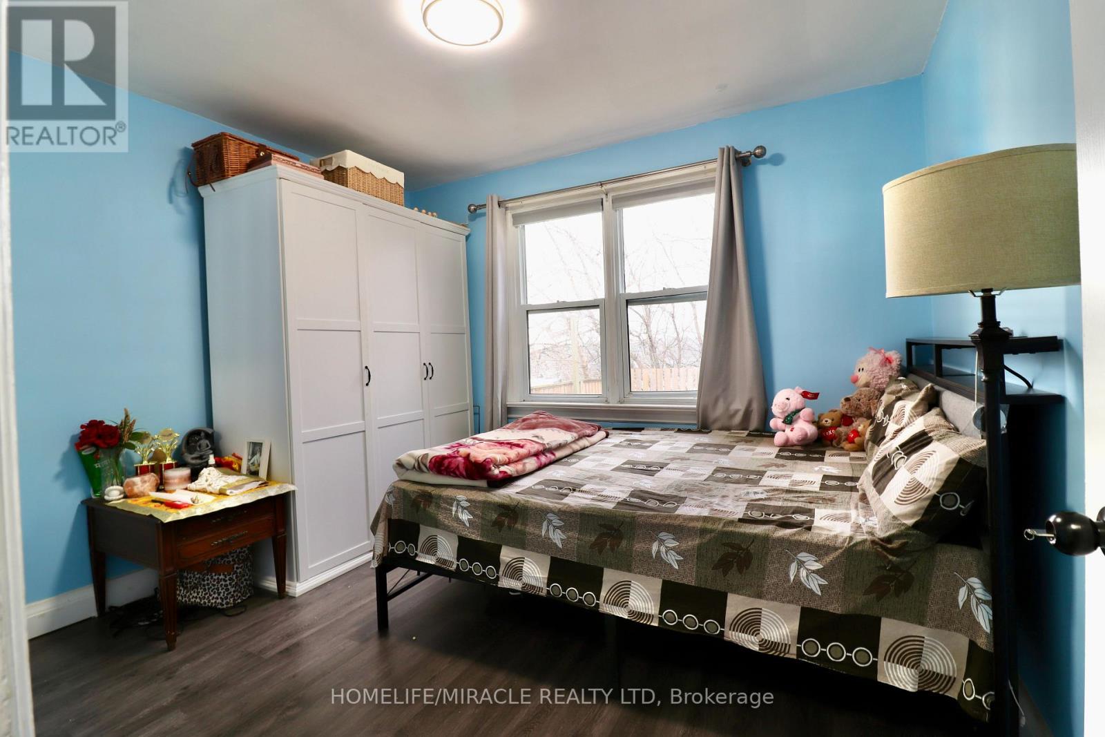 80 Roseview Avenue Property Photo 14