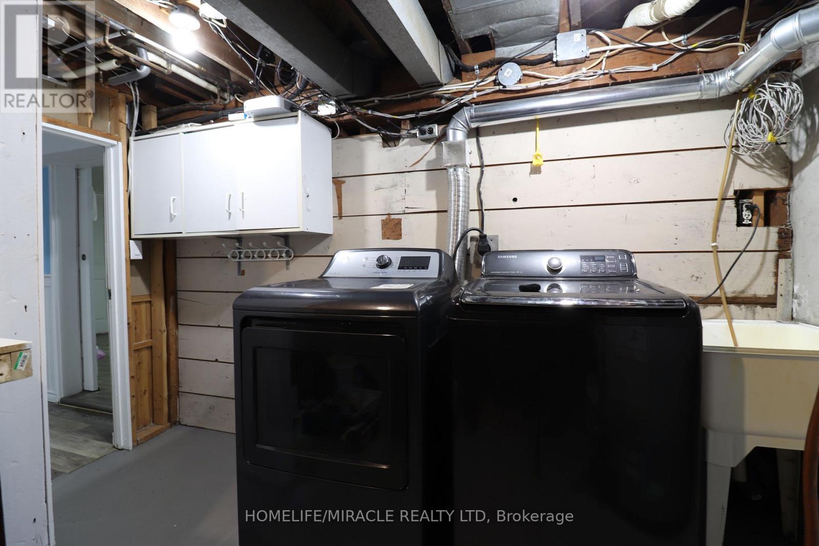80 Roseview Avenue Property Photo 24