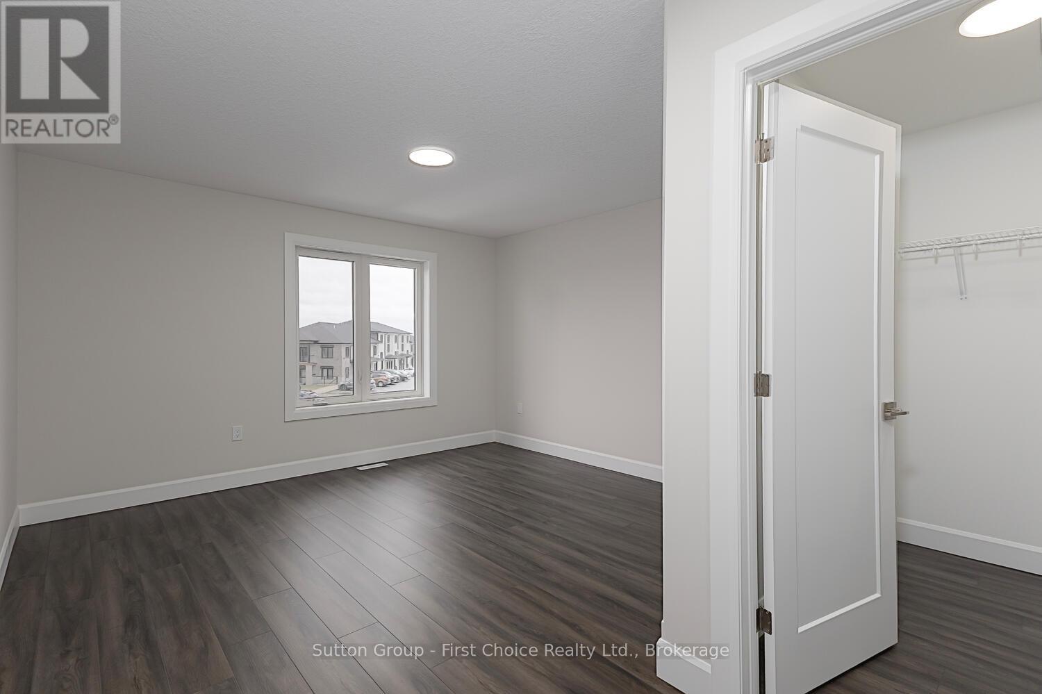 Unit 42 - 3202 Vivian Line Property Photo 19