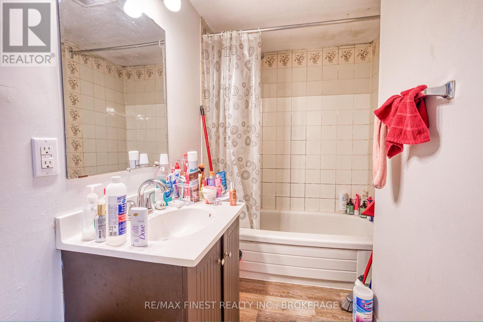 271-273 Rideau Street Property Photo 23