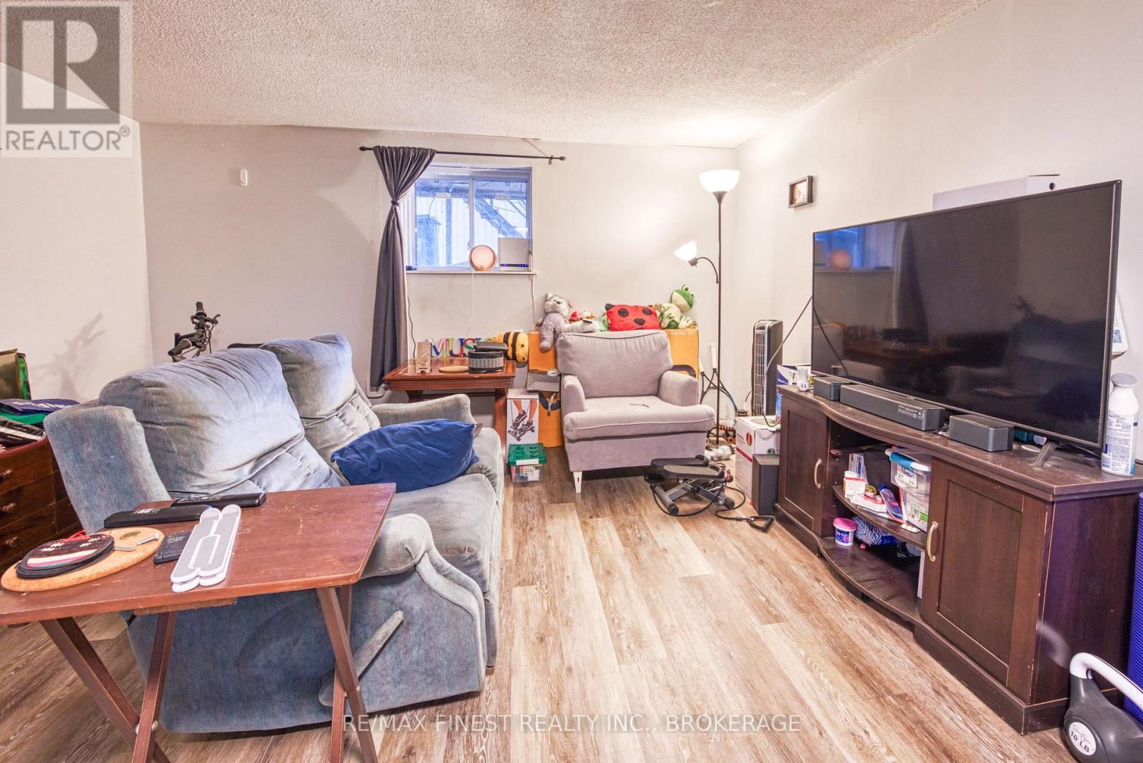 271-273 Rideau Street Property Photo 26