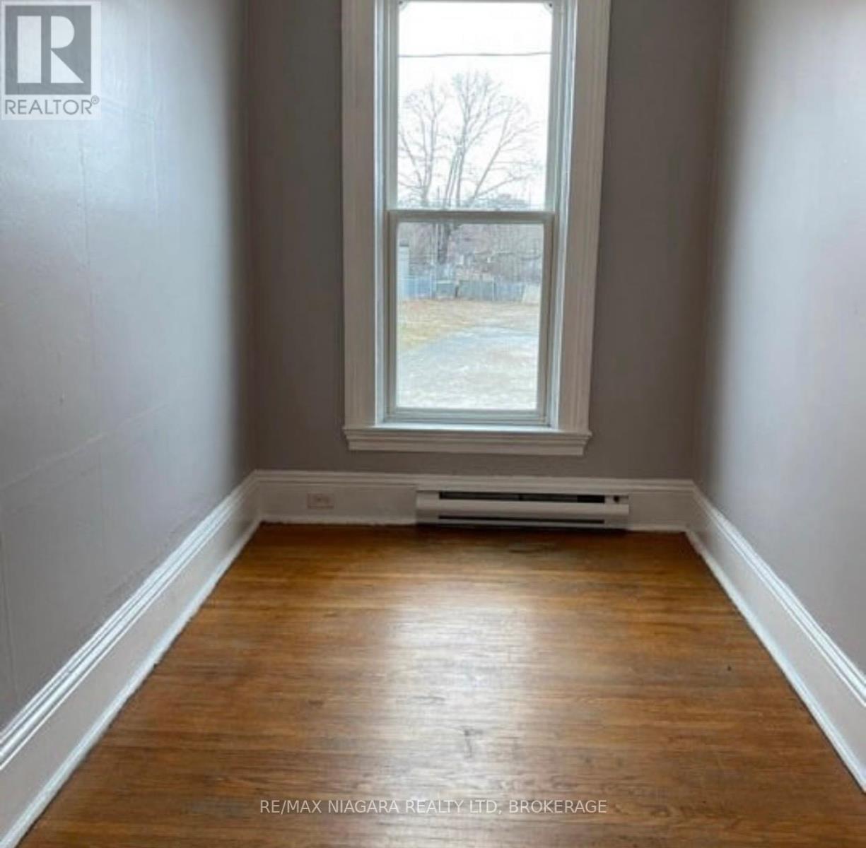 42 Niagara Street Property Photo 20