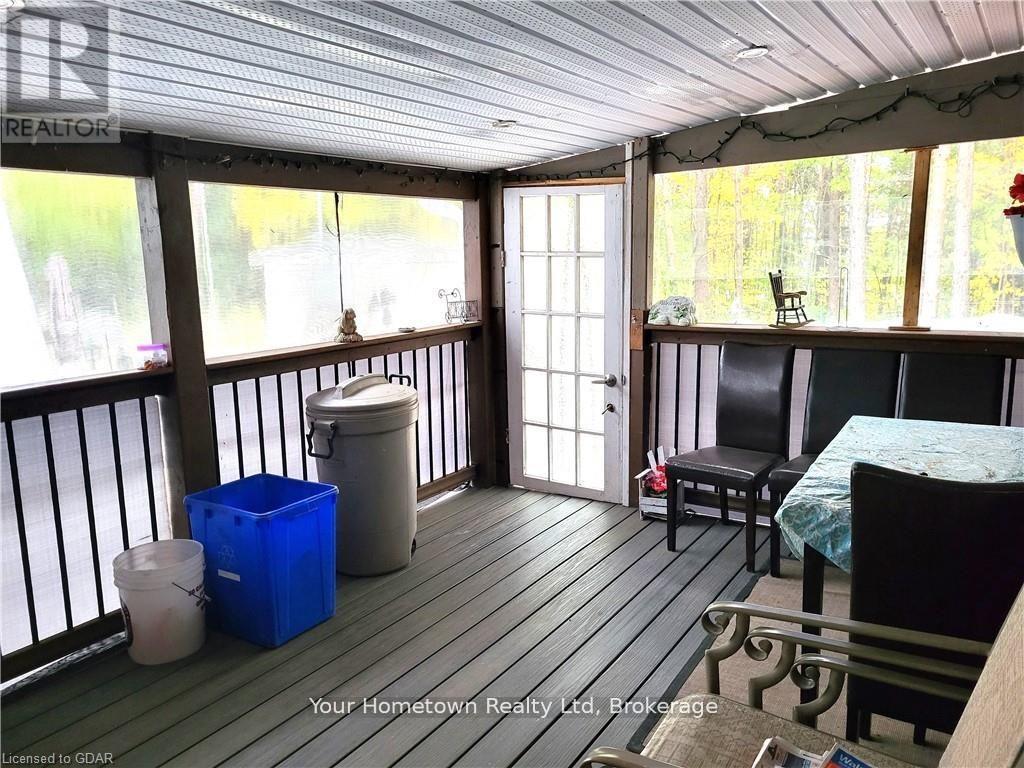 613 Oak Crescent Property Photo 13