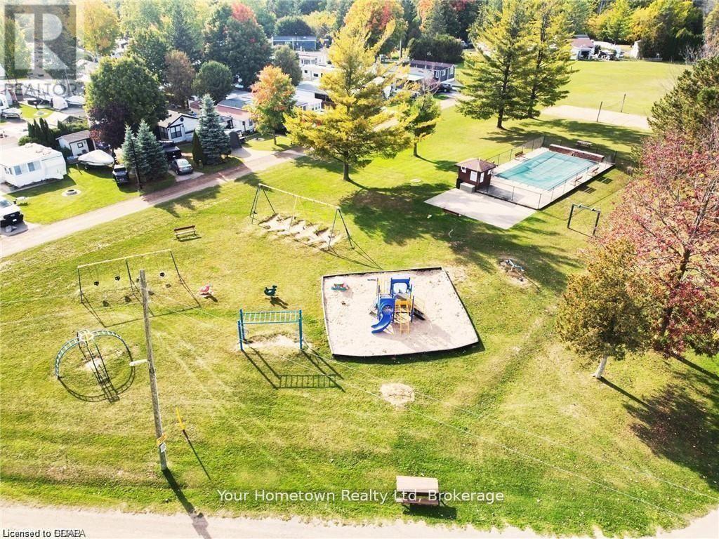 613 Oak Crescent Property Photo 19