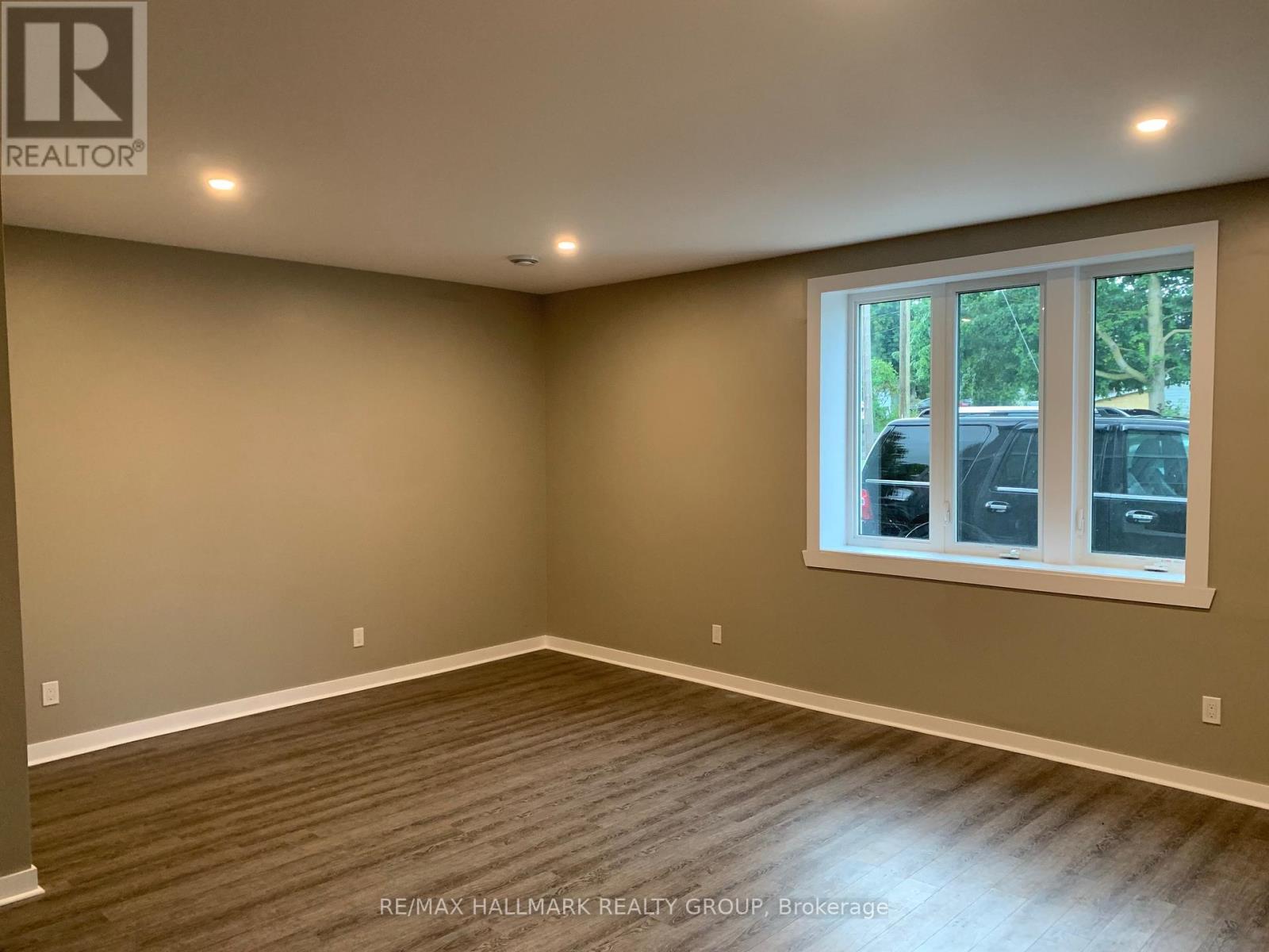 66 Queen Street Property Photo 37