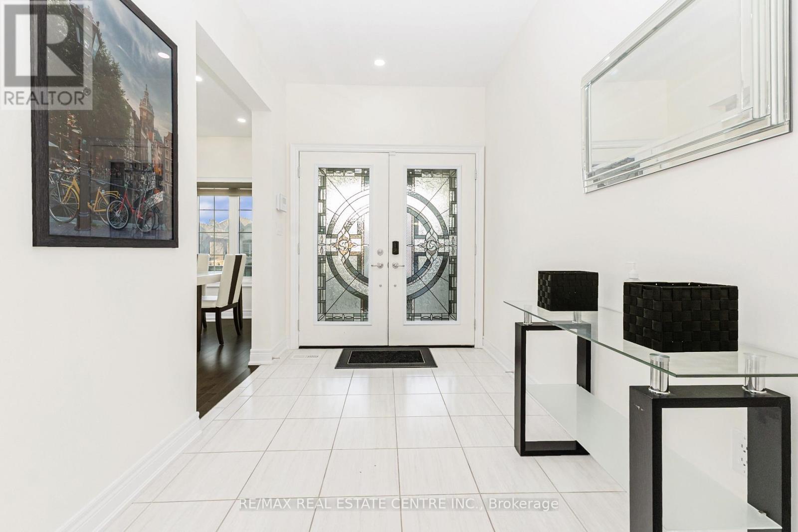127 Lametti Drive Property Photo 4