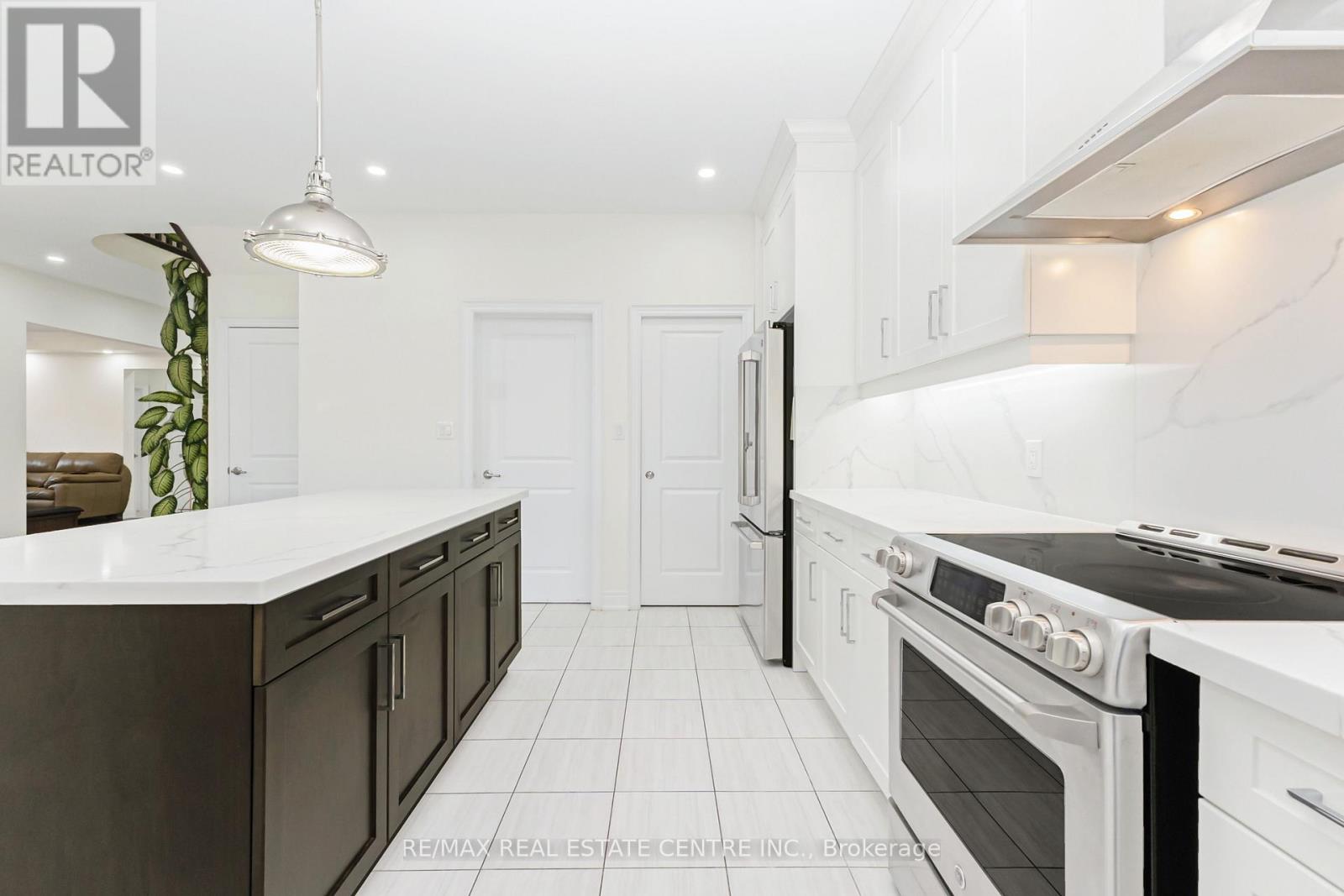 127 Lametti Drive Property Photo 17