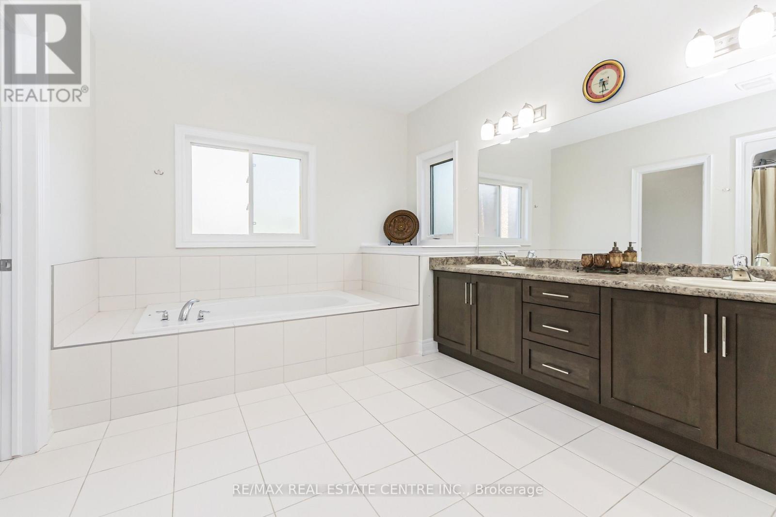 127 Lametti Drive Property Photo 25