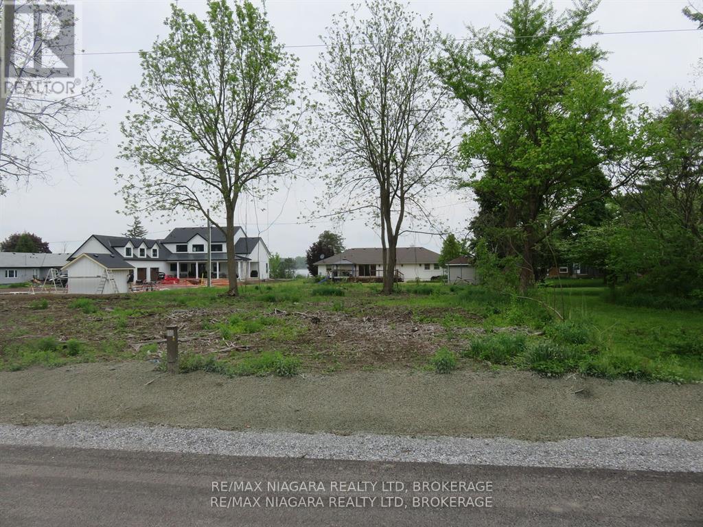 2156 HOUCK CRESCENT Property Photo 1