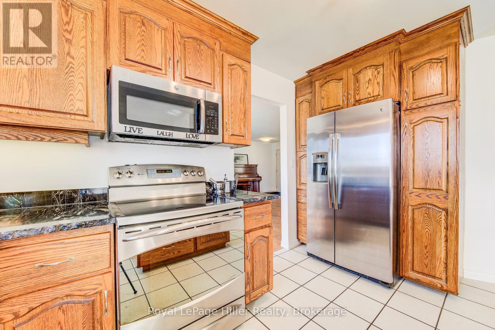 5972 Deborah Glaister Line Property Photo 16