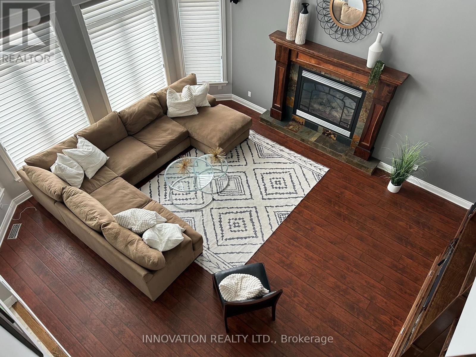 6635 Old Forest Drive Property Photo 8
