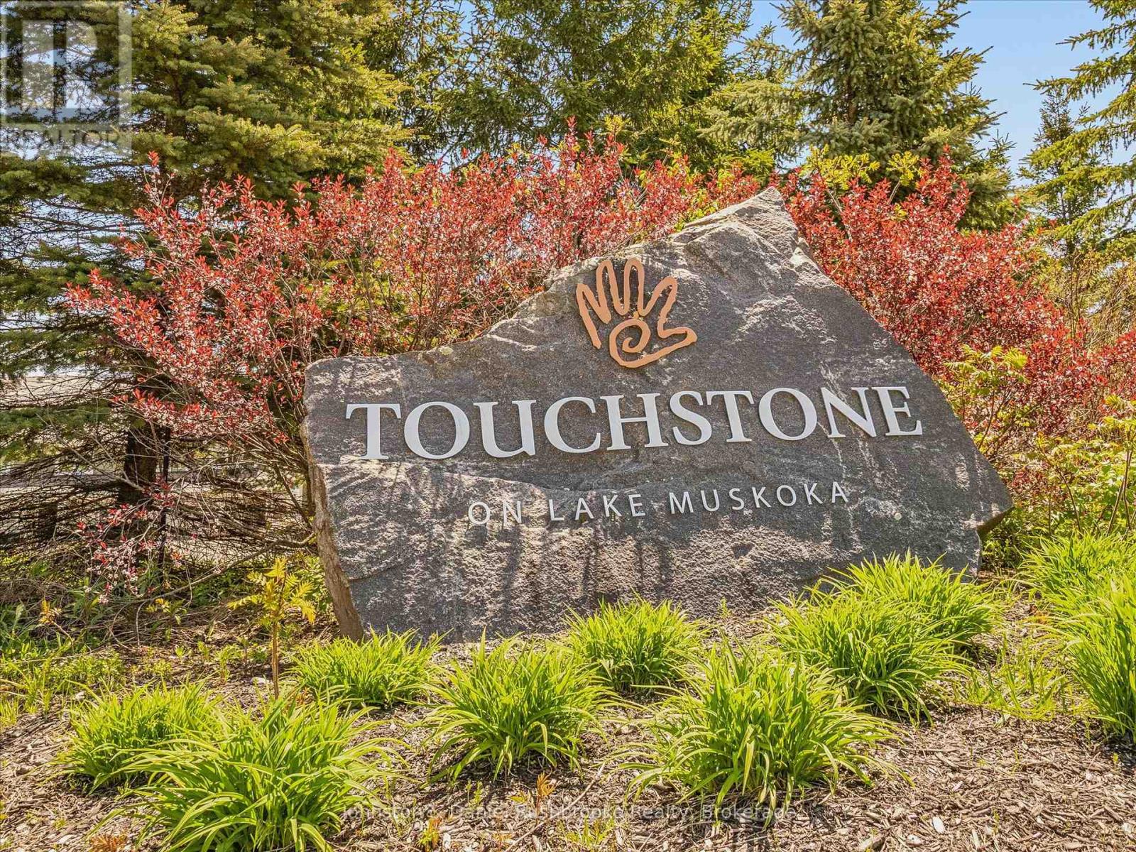 Btve104 - 1869 Muskoka Road 118 W Highway Property Photo 1