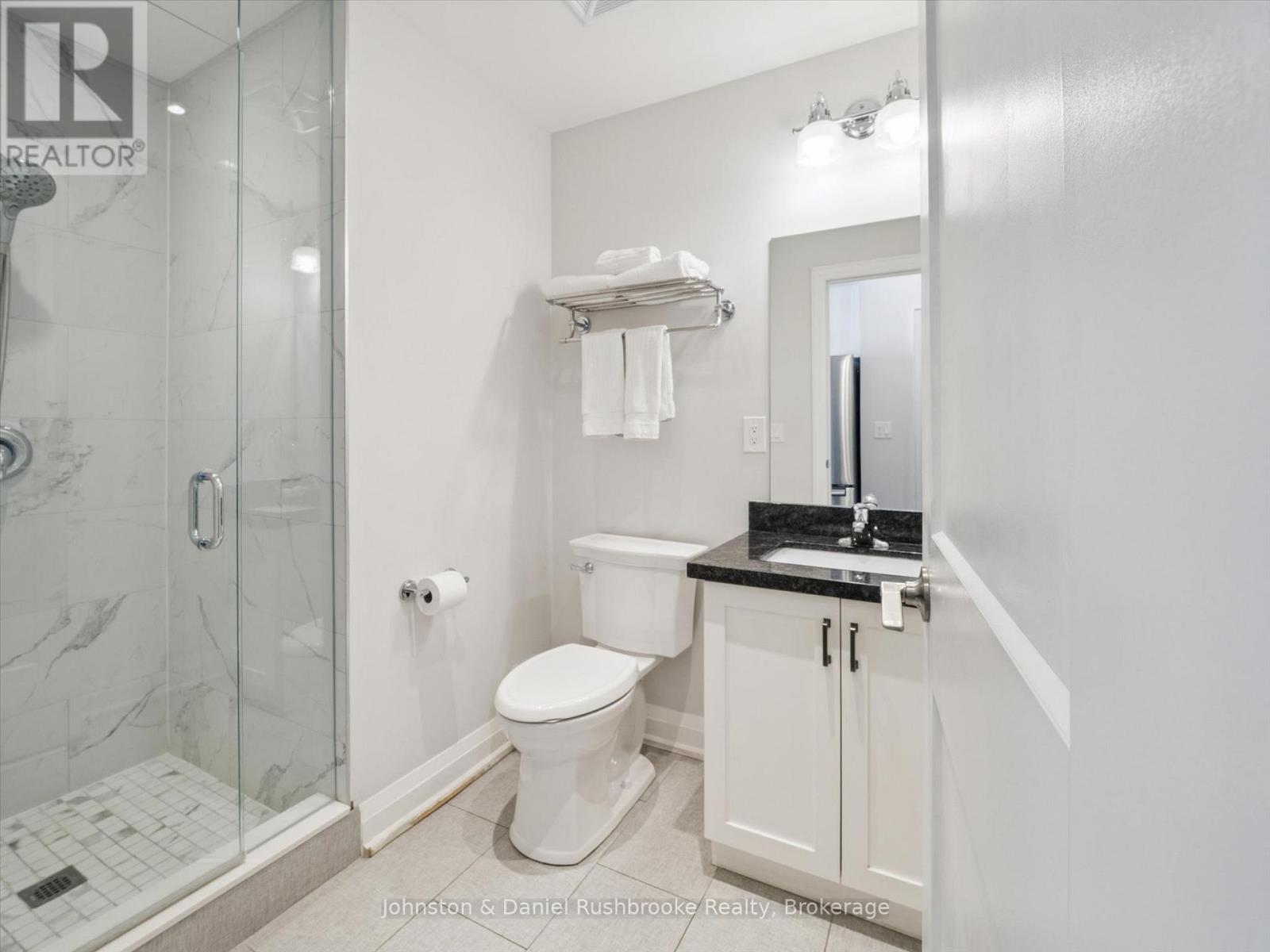 Btve104 - 1869 Muskoka Road 118 W Highway Property Photo 6
