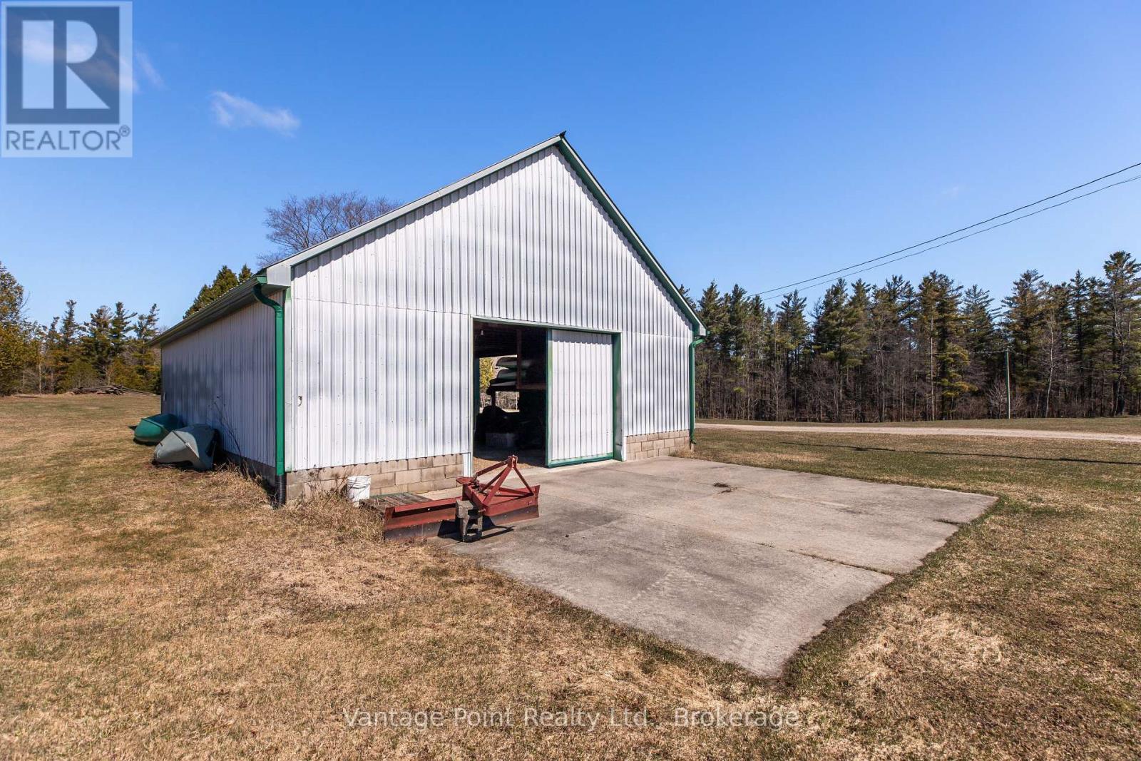 716612 West Back Line Property Photo 48