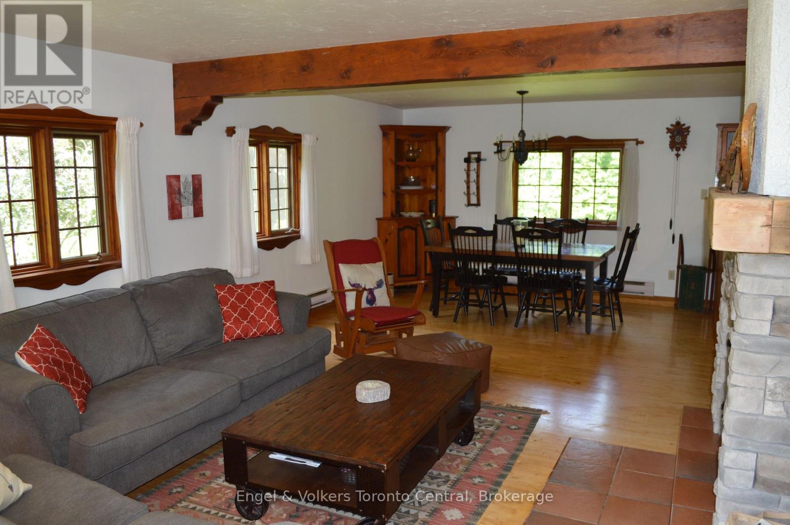 103 Nordic Road Property Photo 12