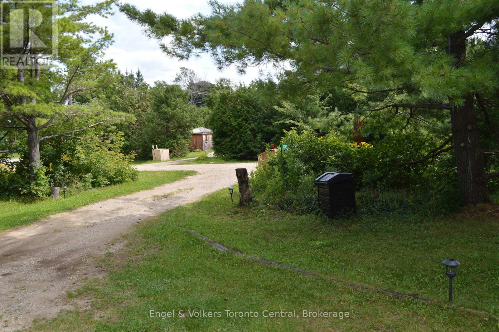 103 Nordic Road Property Photo 44