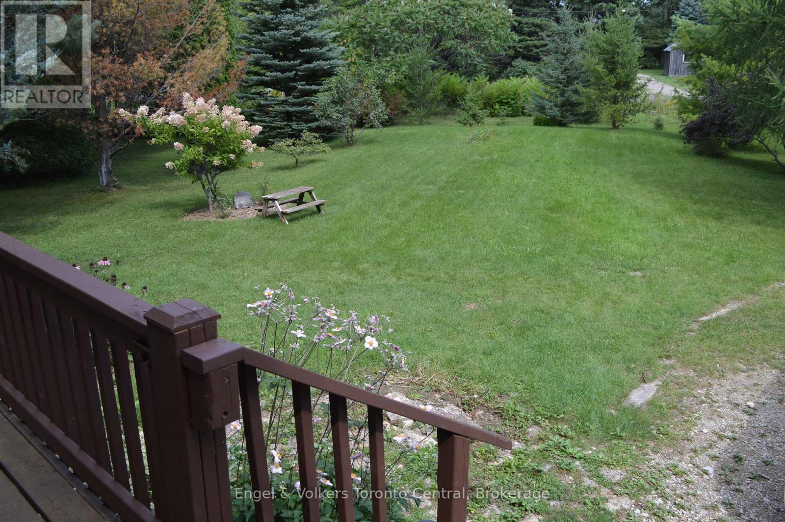 103 Nordic Road Property Photo 45