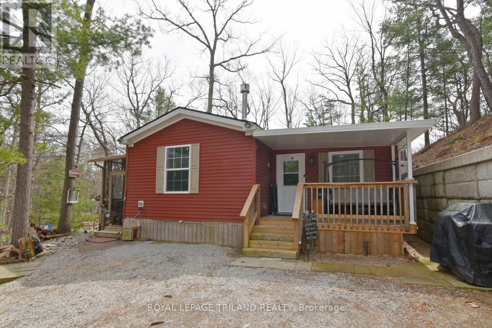 18 - 9826 Northville Crescent Property Photo 1