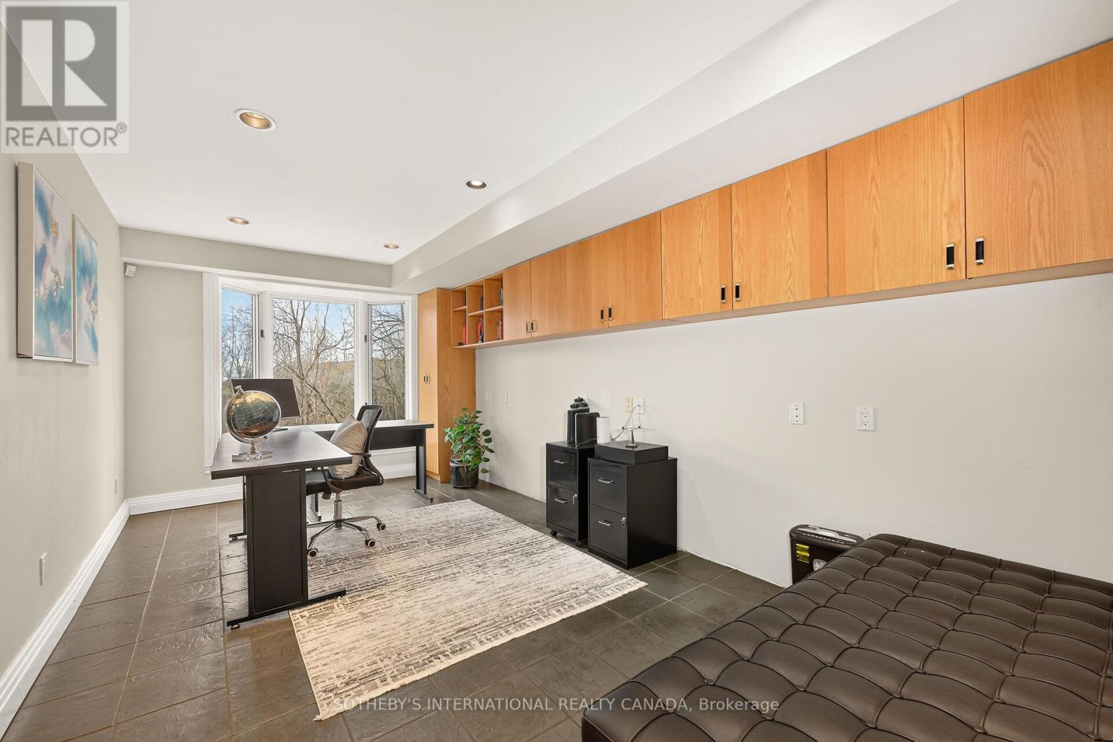 774 Old Dundas Road Property Photo 19