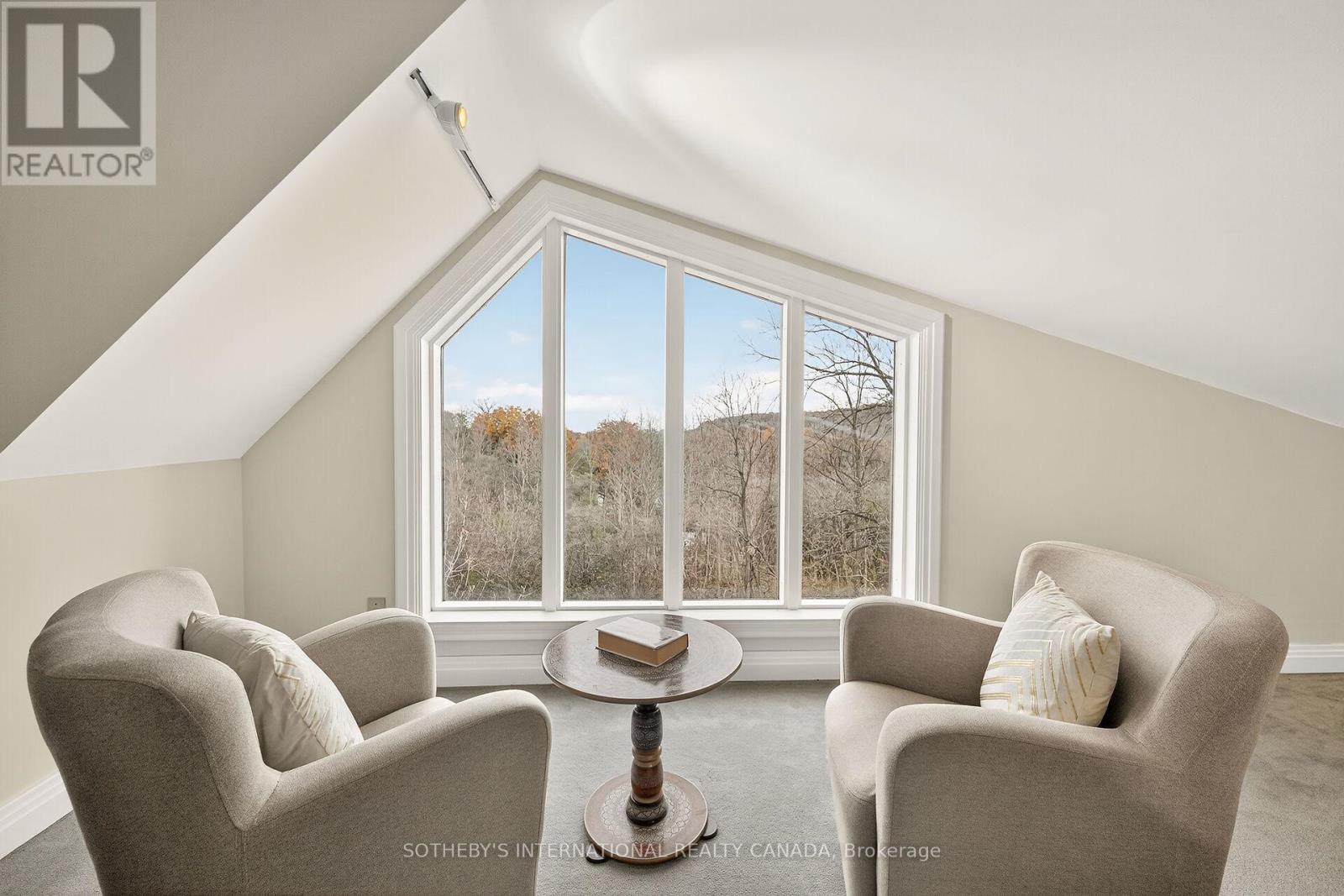 774 Old Dundas Road Property Photo 33