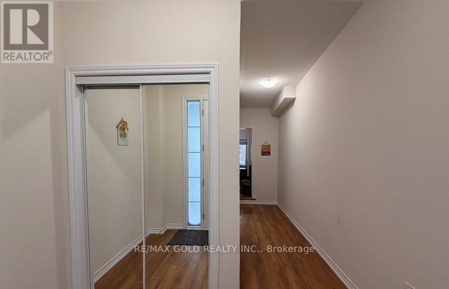 86 Molozzi Street Property Photo 4