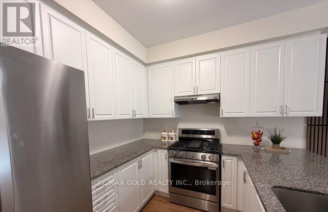 86 Molozzi Street Property Photo 11