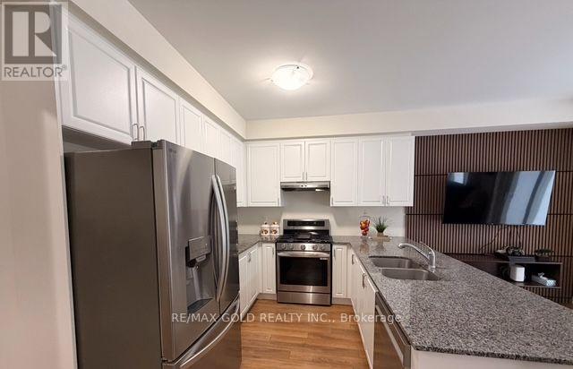 86 Molozzi Street Property Photo 12