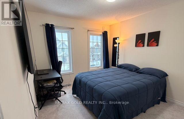 86 Molozzi Street Property Photo 19