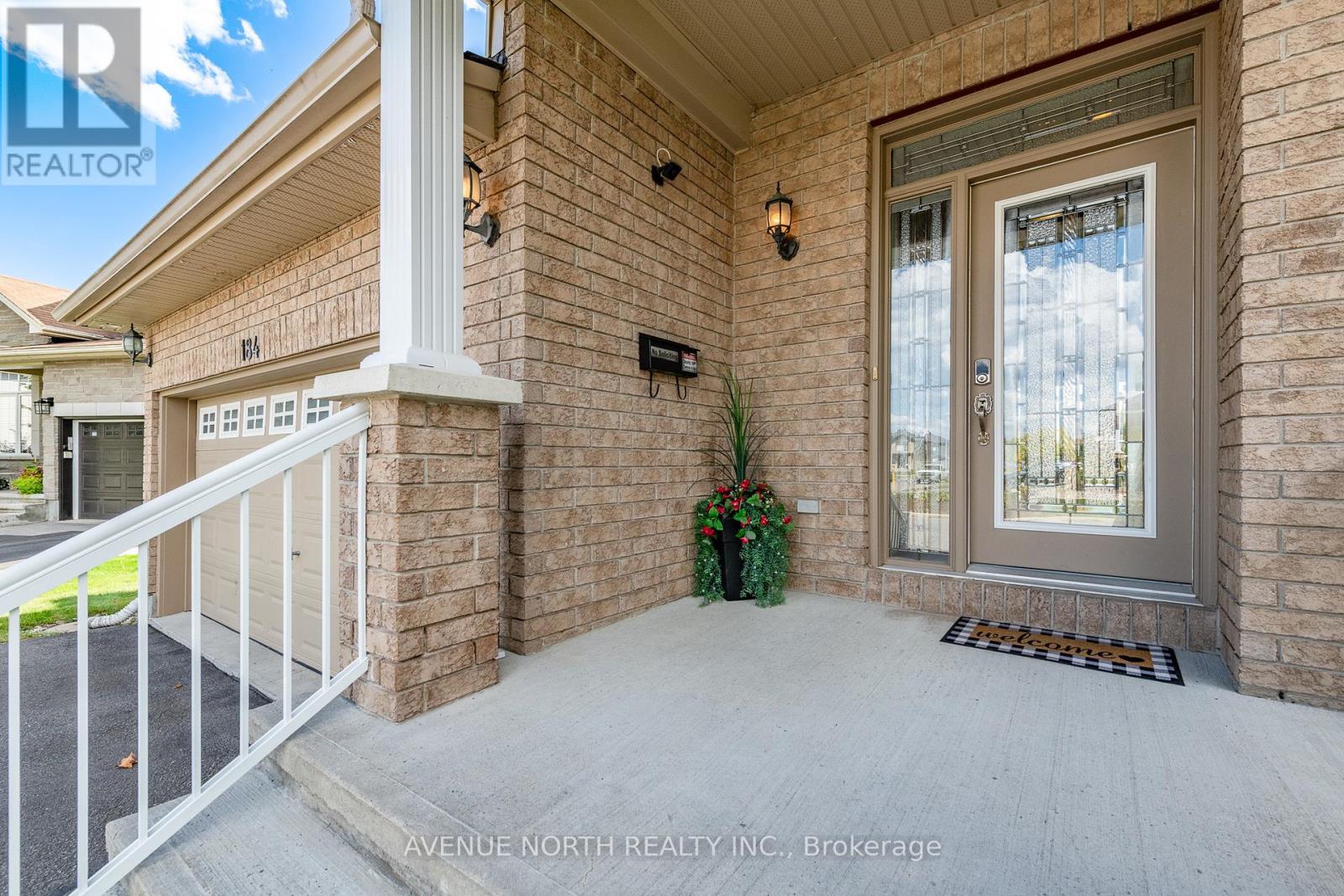 184 Felicity Crescent Property Photo 2