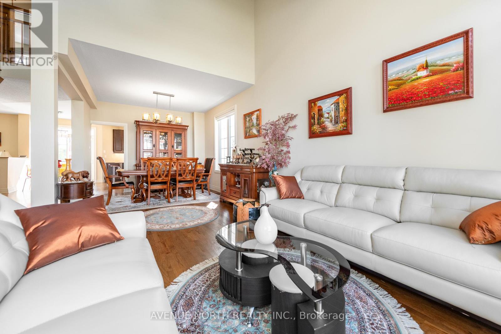 184 Felicity Crescent Property Photo 6