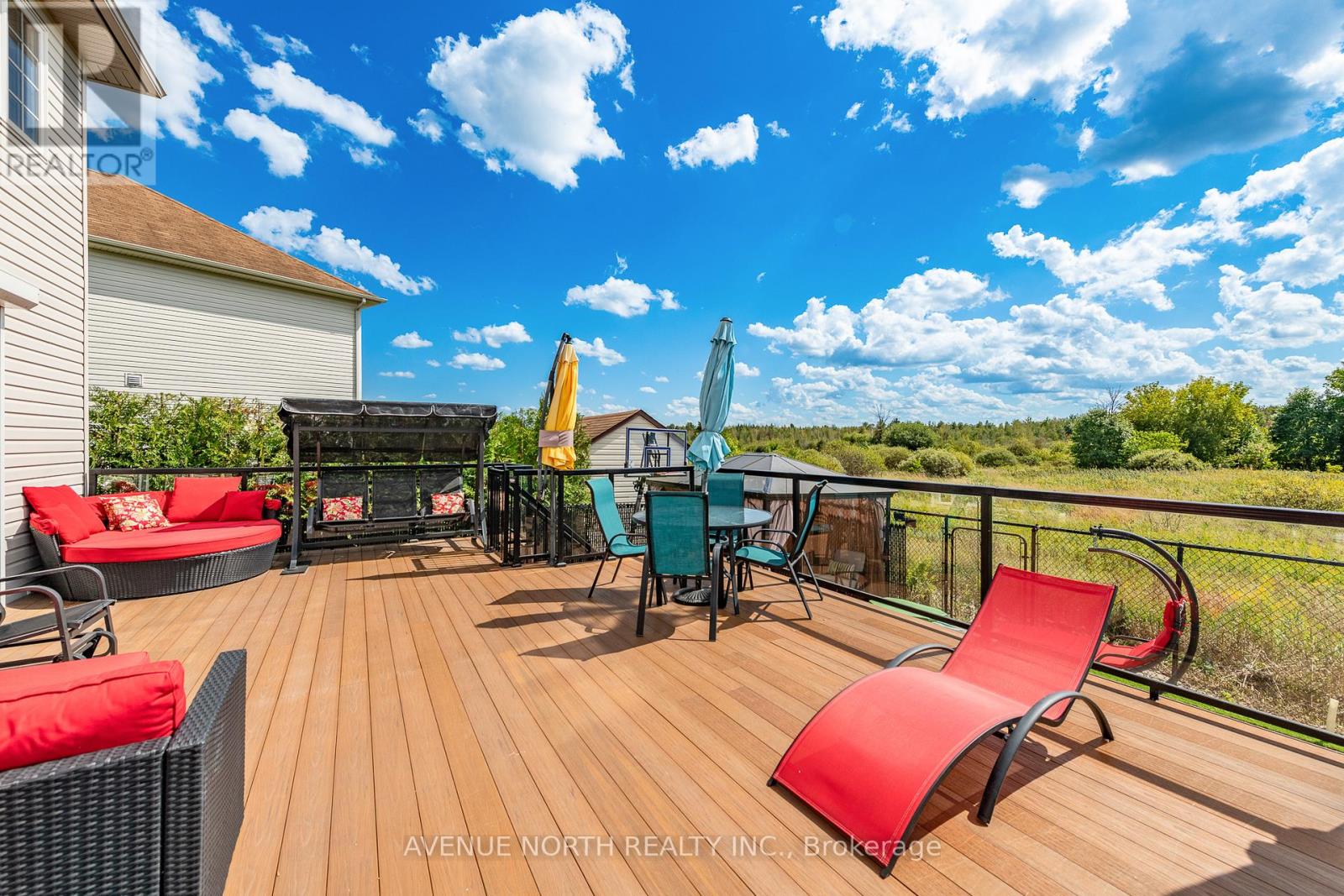 184 Felicity Crescent Property Photo 47