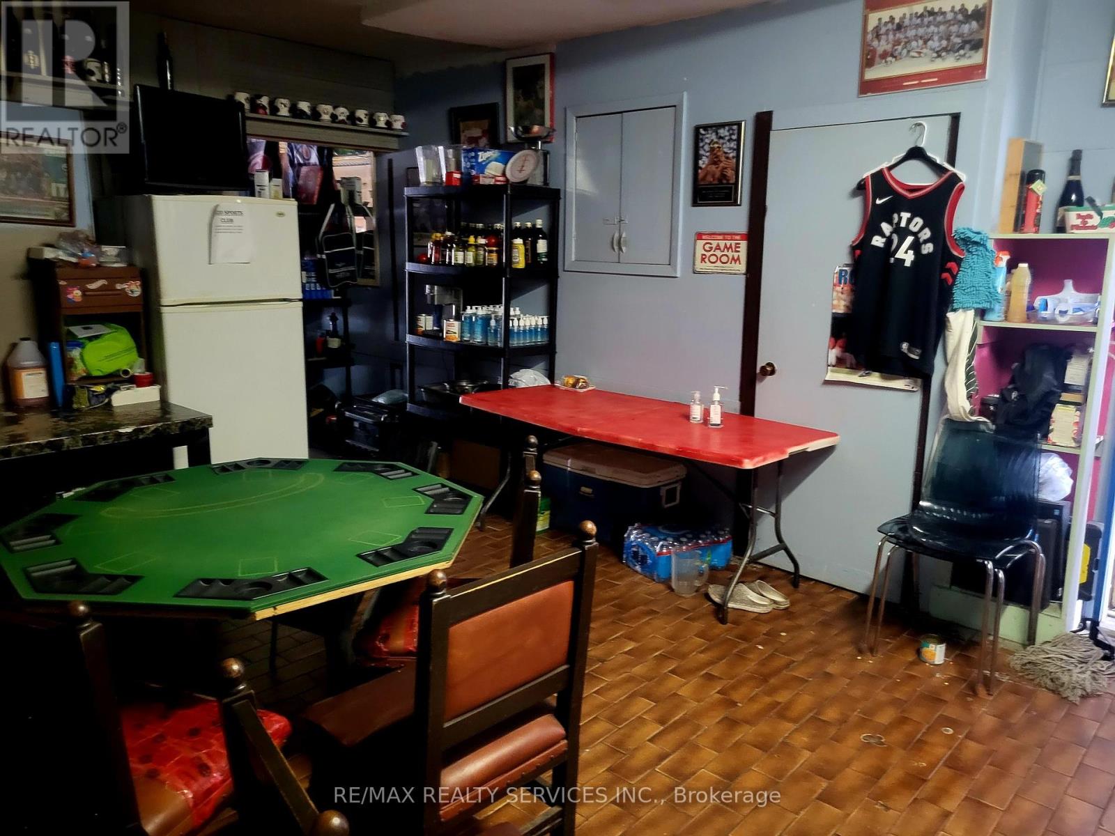 197 Sherman Avenue N Property Photo 7