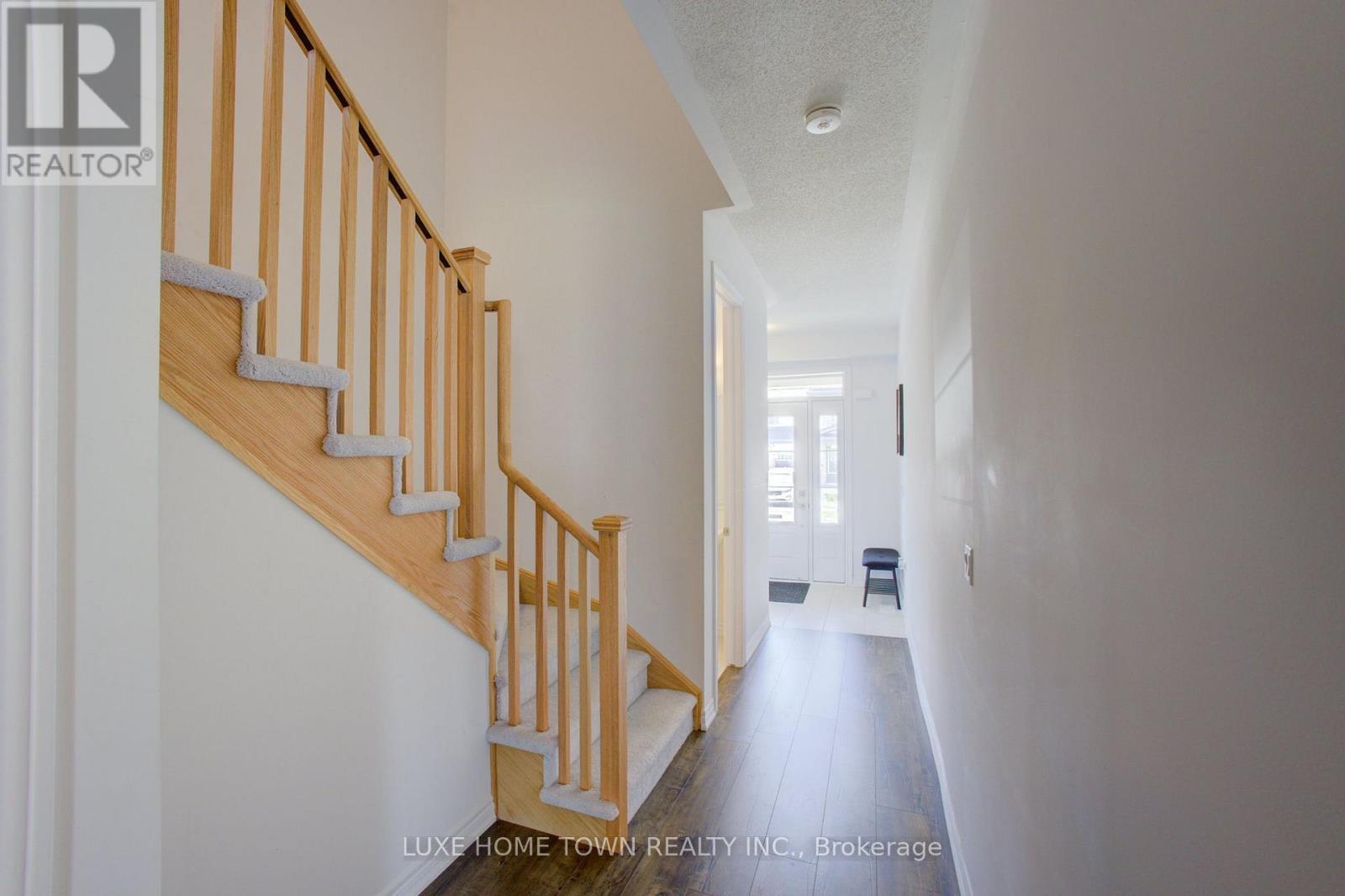 255 Rea Drive Property Photo 6