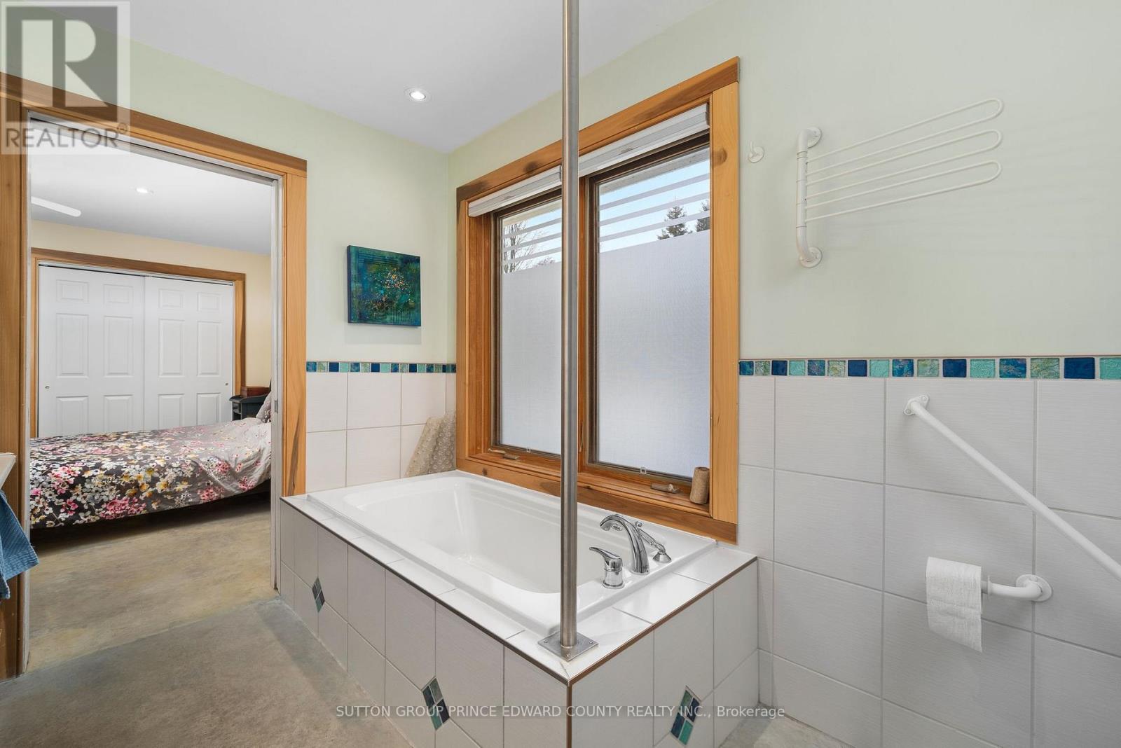 4 Carla Court Property Photo 32