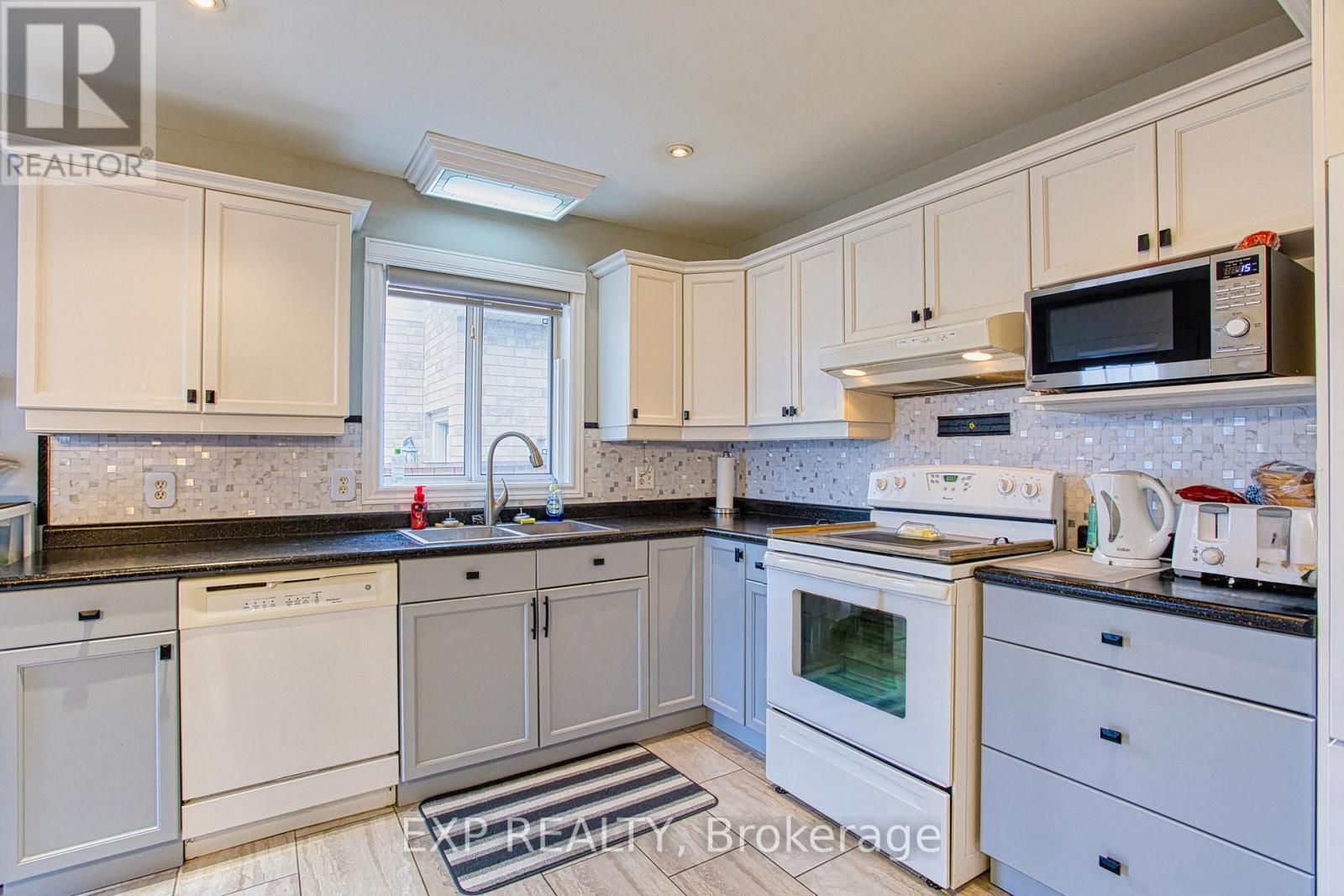 7192 Kelly Drive Property Photo 14