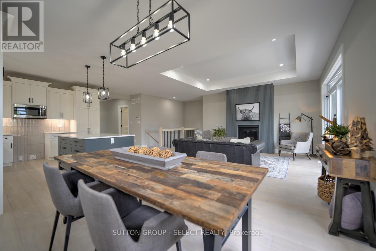 15 Lois Court Property Photo 13