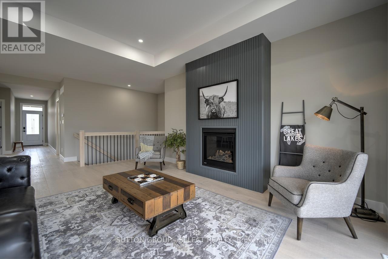 15 Lois Court Property Photo 14