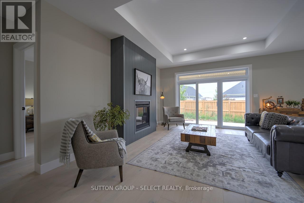 15 Lois Court Property Photo 15