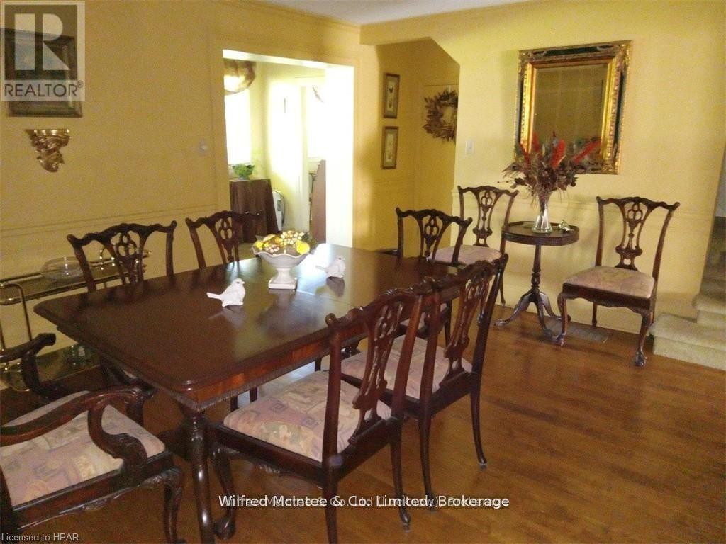 83 Duncan Street S Property Photo 13