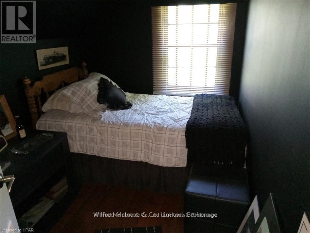 83 Duncan Street S Property Photo 31