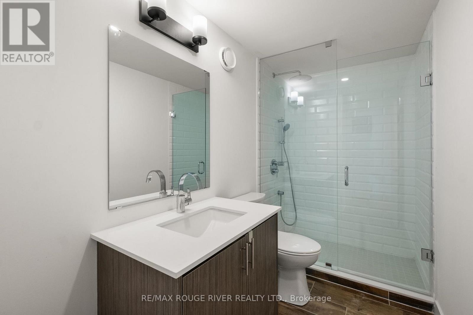 185 Division Street Property Photo 39