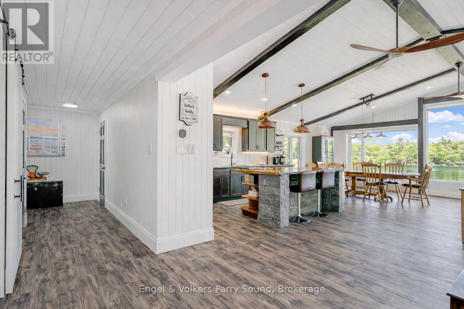 49 Regency Drive Property Photo 6
