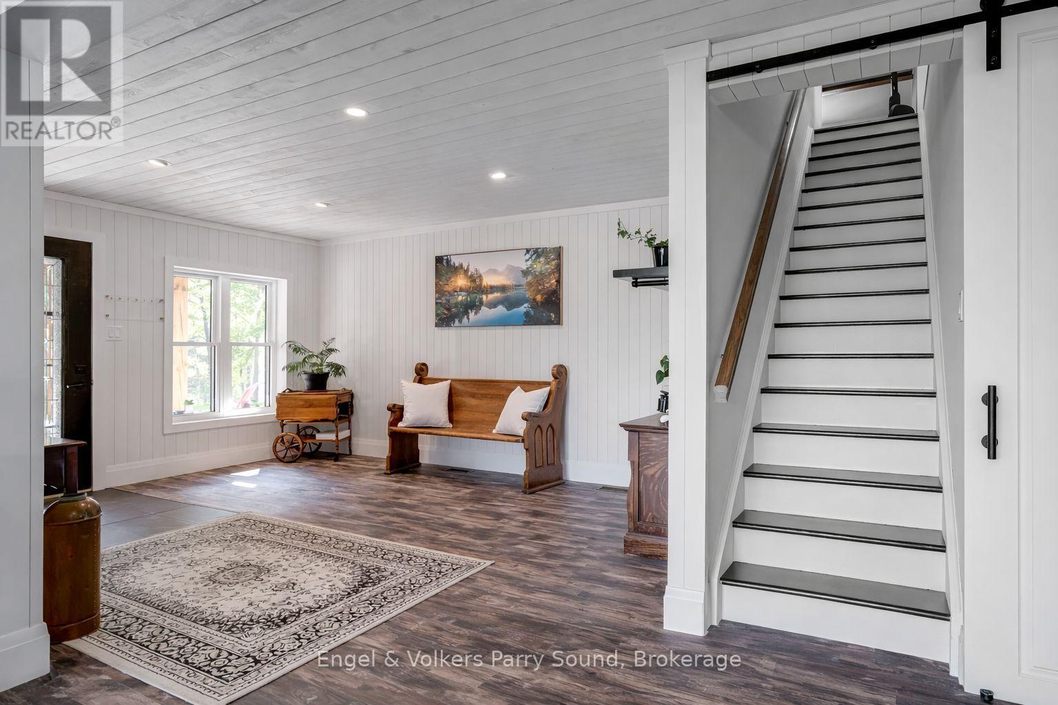 49 Regency Drive Property Photo 34